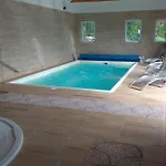 Bed and breakfast Nadas Pihenopark Tiszafüred