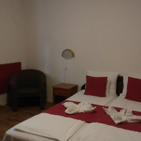 Couette-café Nadas Pihenopark