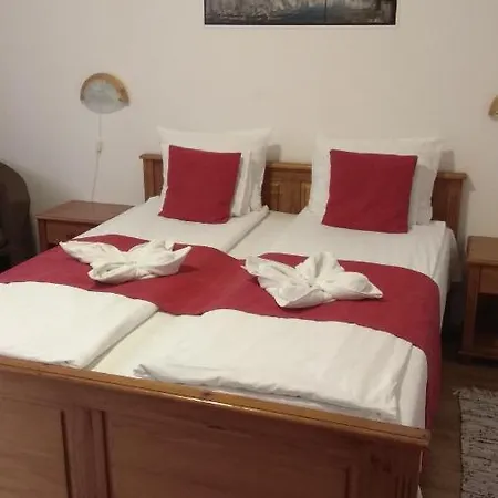 Bed & Breakfast Nadas Pihenopark