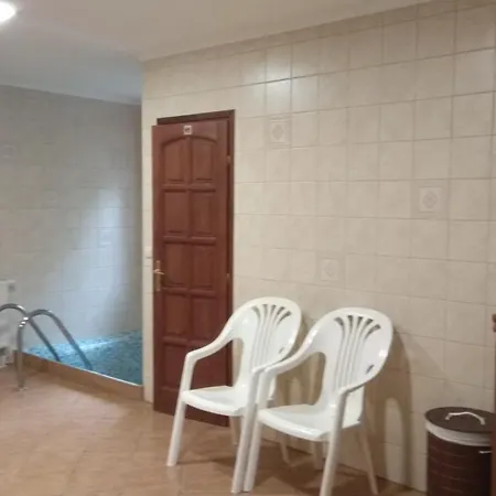 Bed & Breakfast Nadas Pihenopark 4*