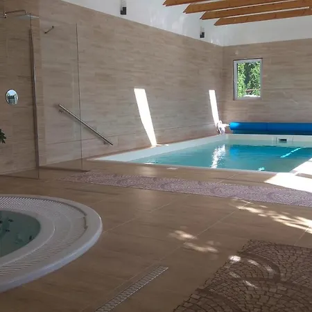 Bed & Breakfast Nadas Pihenopark Tiszafüred