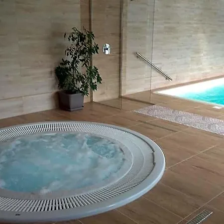 Nádas Pihenőpark Frühstückspension 4*