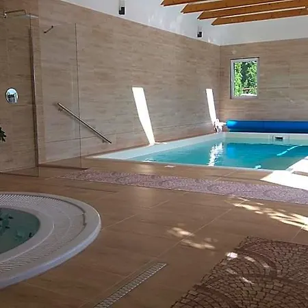 Bed & Breakfast Nadas Pihenopark