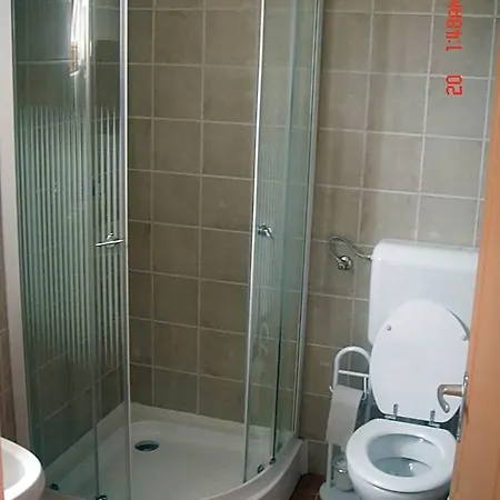 Nadas Pihenopark Bed & Breakfast 4*