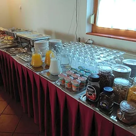 Nádas Pihenőpark Frühstückspension