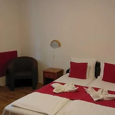 Nádas Pihenőpark 4* Tiszafüred